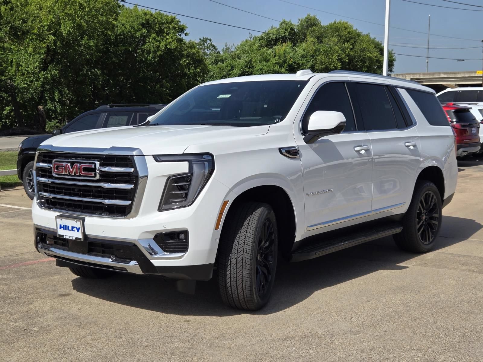 New 2026 GMC Yukon XL Denali w/ Sun & Power Step Package AWD/4WD image 2