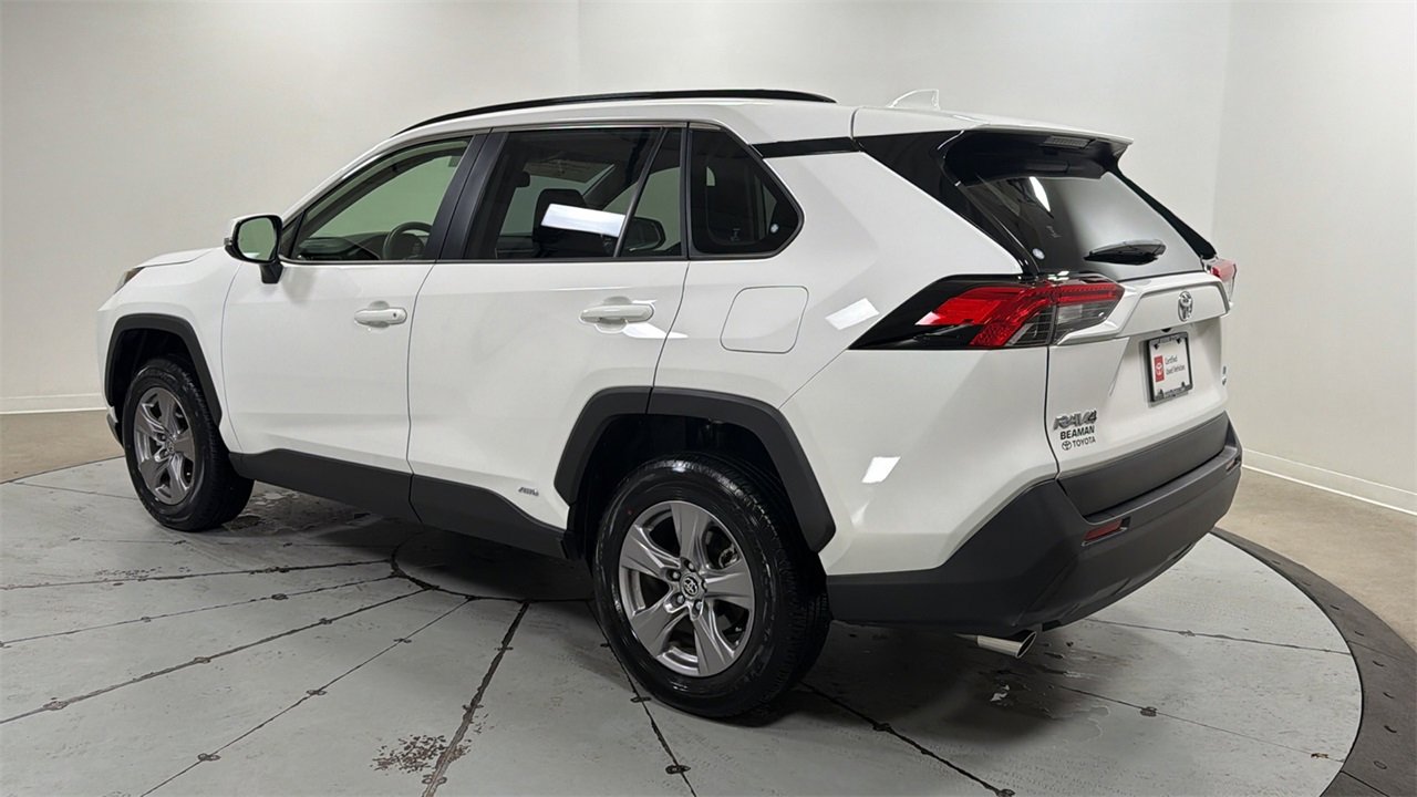 Certified 2025 Toyota RAV4 LE image 7