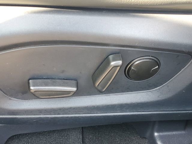 Certified 2025 Ford Explorer Active w/ Active Comfort Package AWD/4WD image 13