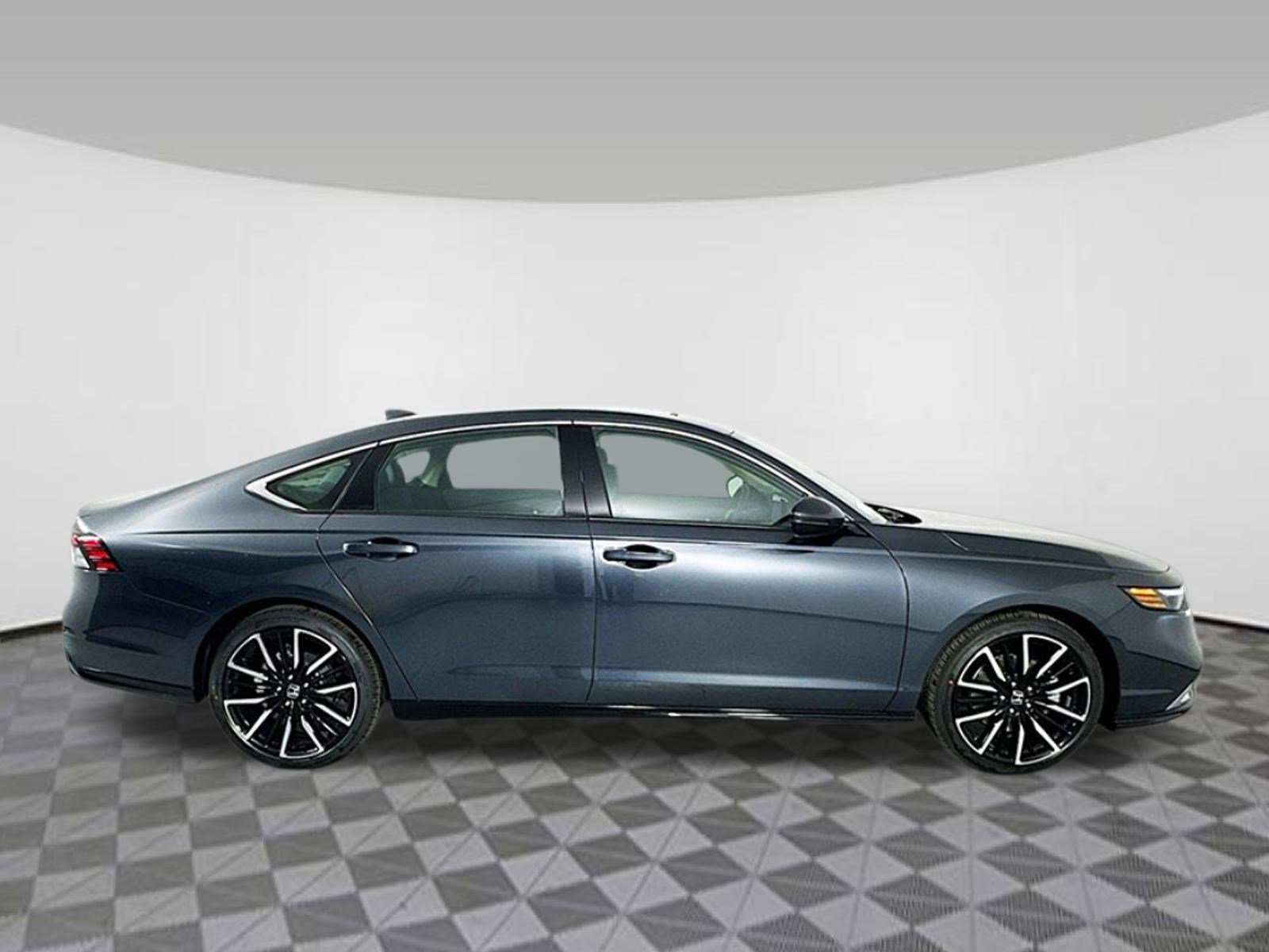 New 2026 Honda Accord Touring image 8