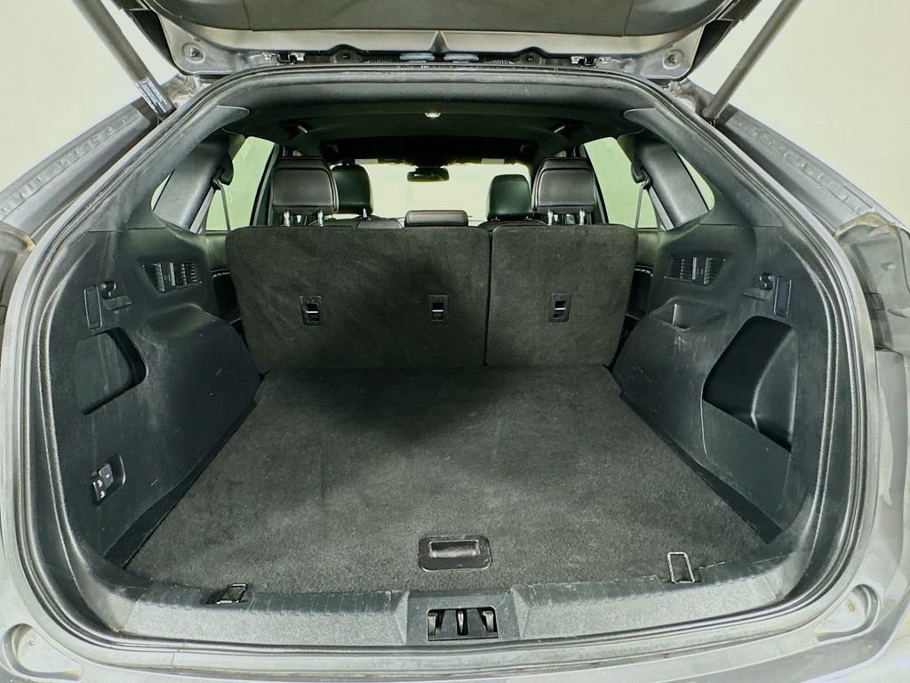 Used 2021 Ford Edge ST-Line FWD image 30