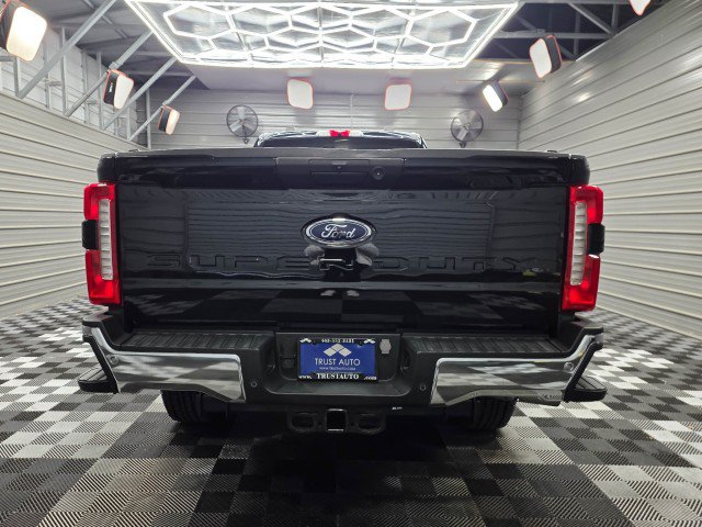 Used 2023 Ford F350 XLT w/ 360-Degree Camera Package AWD/4WD image 7