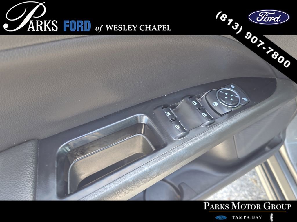 Used 2016 Ford Fusion SE w/ Equipment Group 202A AWD/4WD image 17