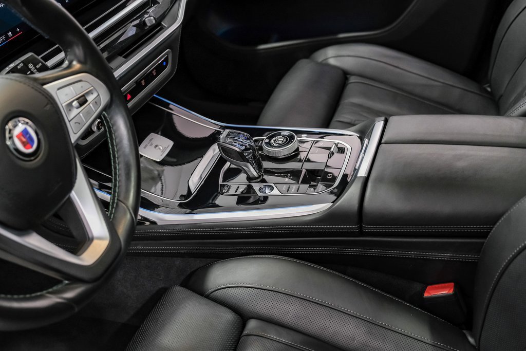 Used 2024 BMW ALPINA XB7 image 26