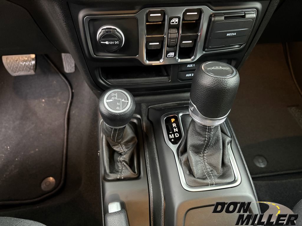 New 2026 Jeep Gladiator Sport image 19