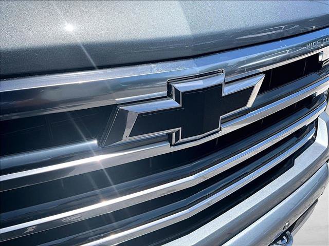 Certified 2026 Chevrolet Silverado 1500 High Country AWD/4WD image 30