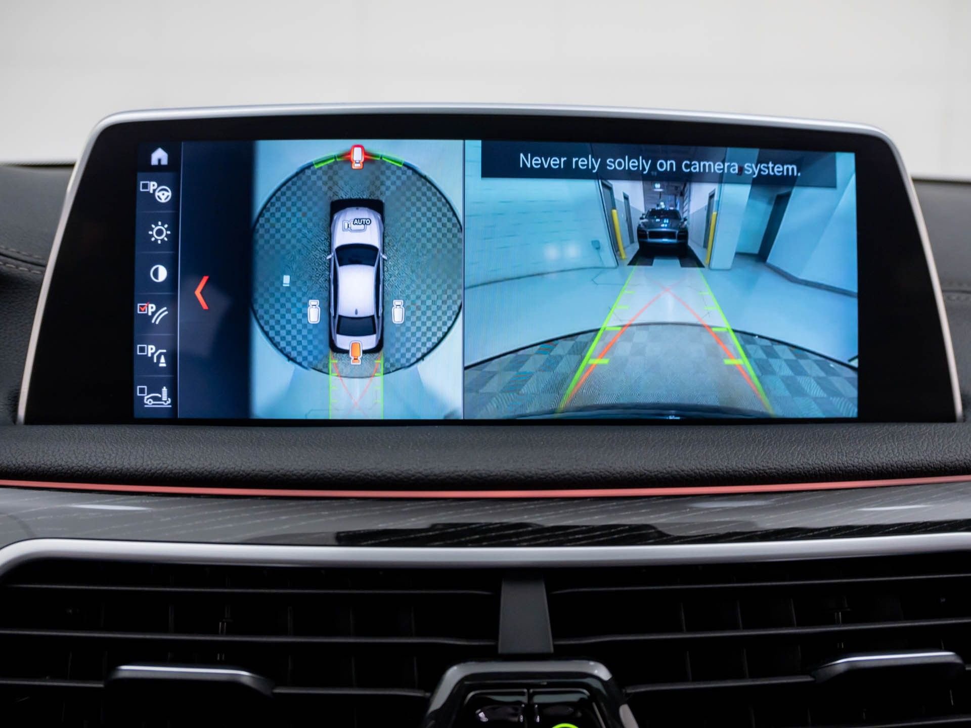 Used 2019 BMW 750i xDrive image 25