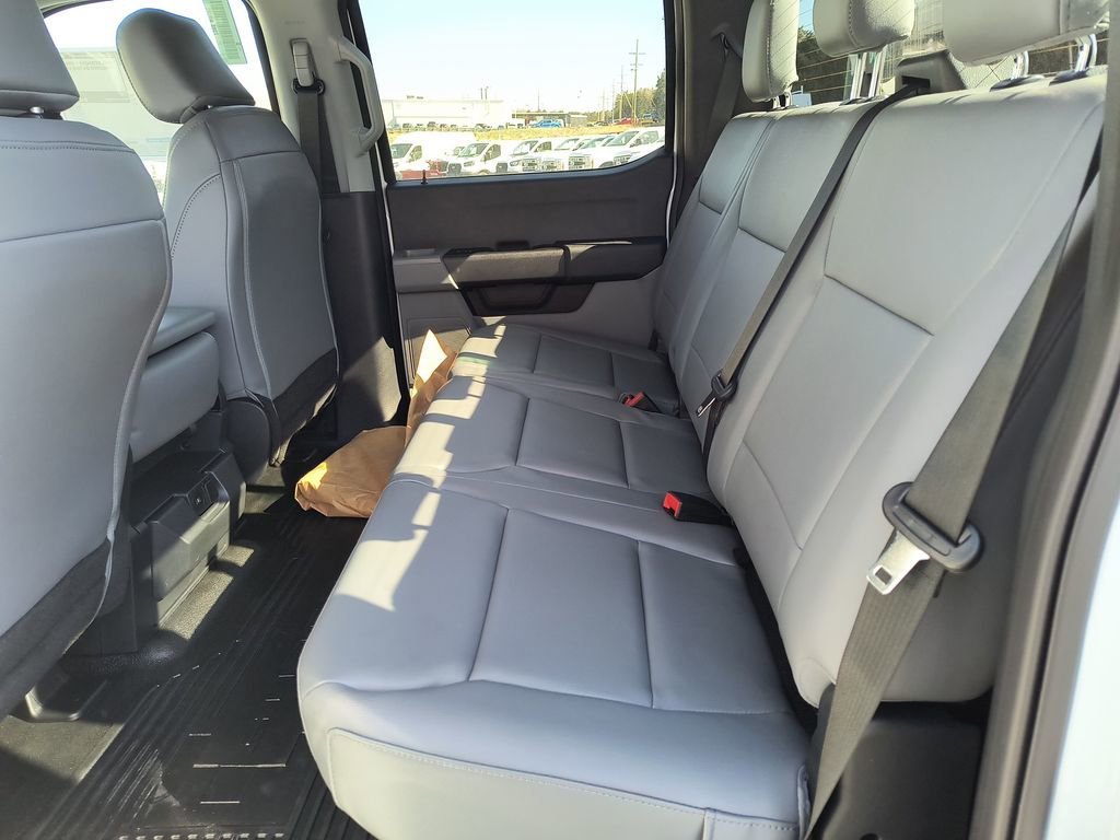 New 2024 Ford F450 XL w/ Snow Plow Prep Package image 27