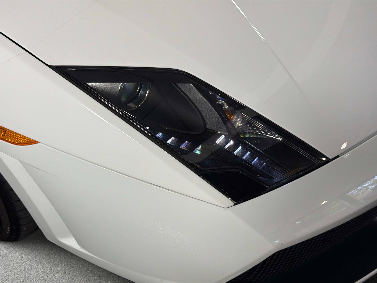 Used 2012 Lamborghini Gallardo LP 550-2 image 9