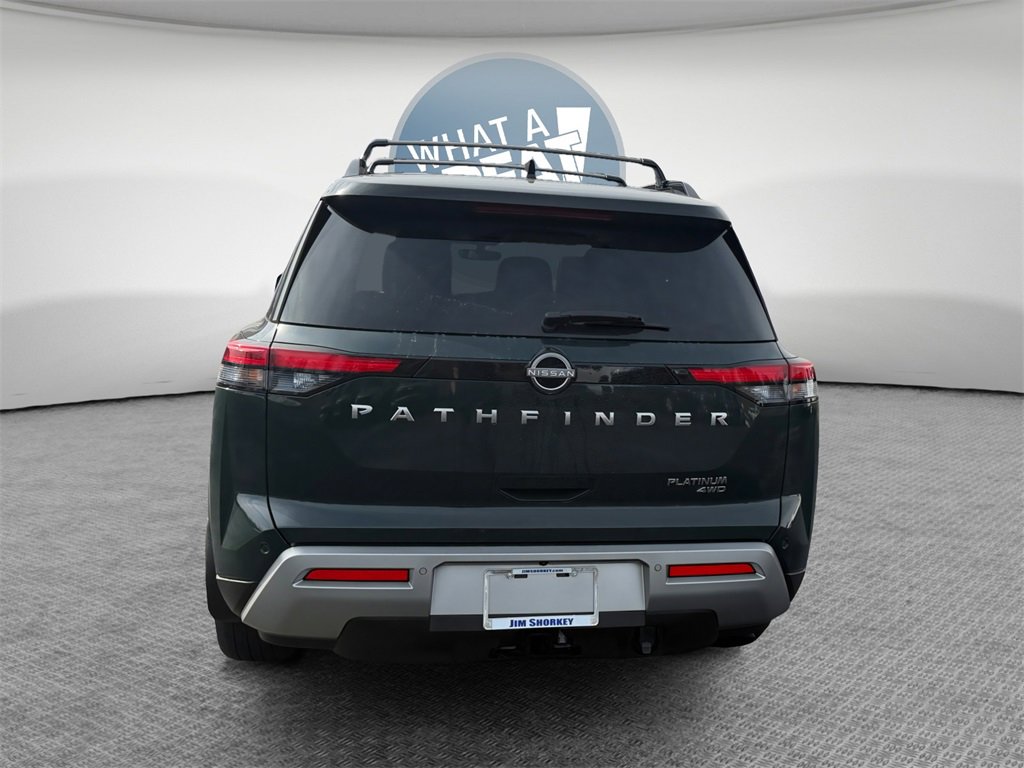 Used 2023 Nissan Pathfinder Platinum image 5