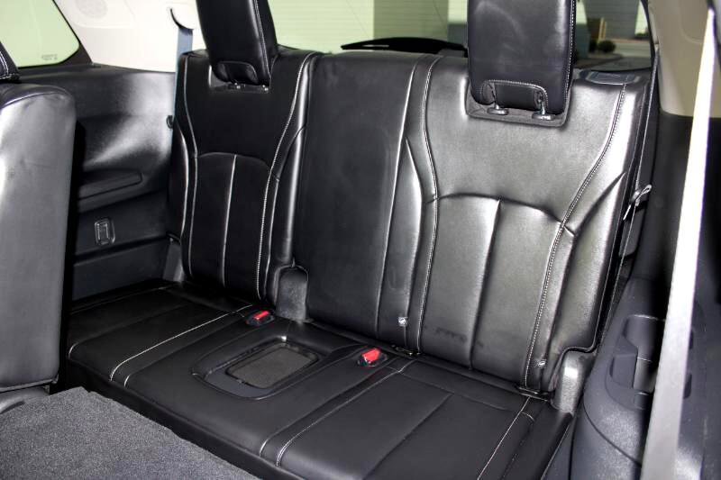 Used 2025 INFINITI QX60 Pure image 16