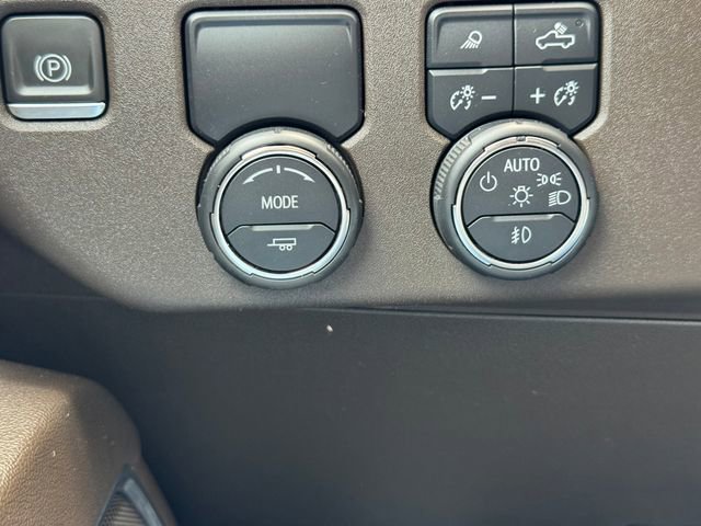 Certified 2024 Chevrolet Silverado 1500 LTZ w/ Technology Package image 24