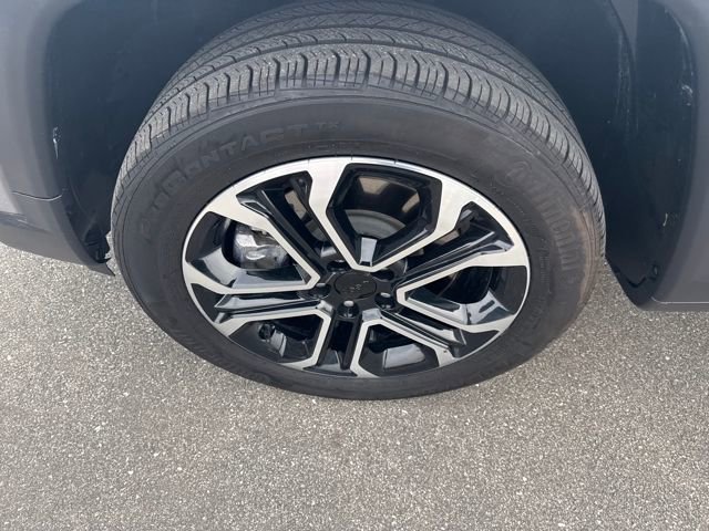 Used 2023 Jeep Compass Limited w/ Sun and Sound Group image 38