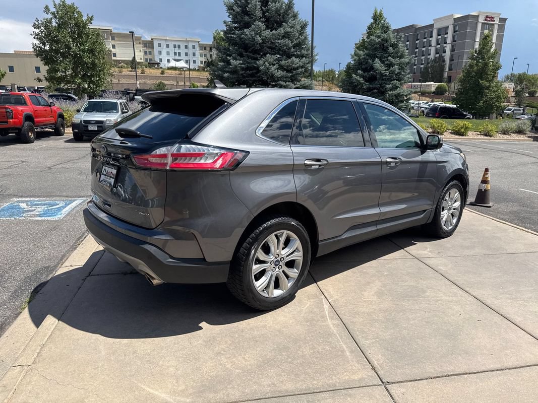 Used 2021 Ford Edge Titanium w/ Cargo Accessory Package AWD/4WD image 7