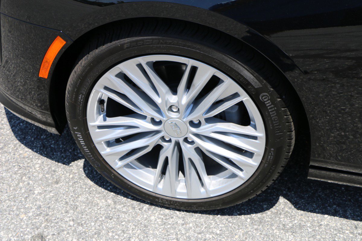 Used 2026 Cadillac CT4 Premium Luxury RWD image 14