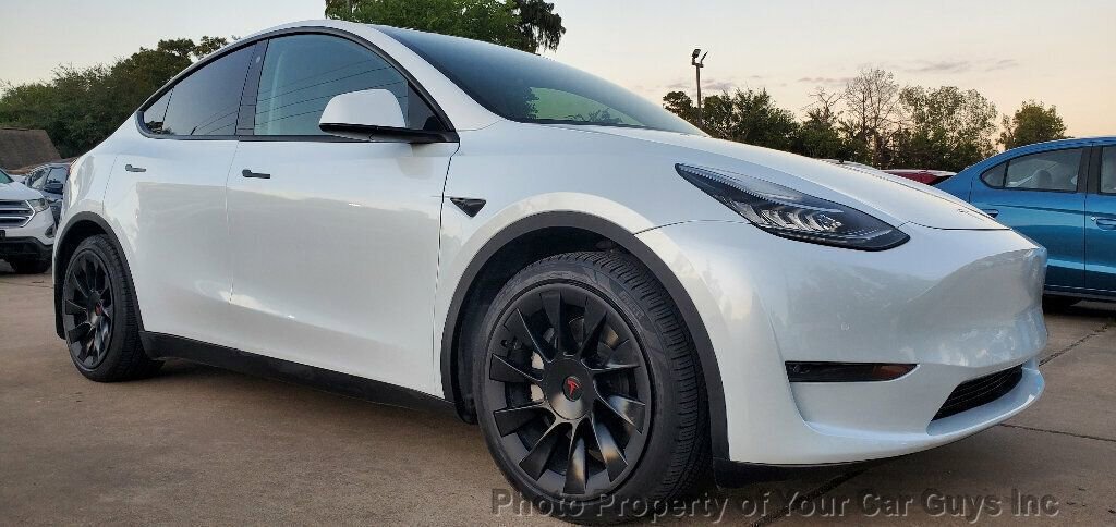 Used 2021 Tesla Model Y Long Range AWD/4WD image 9