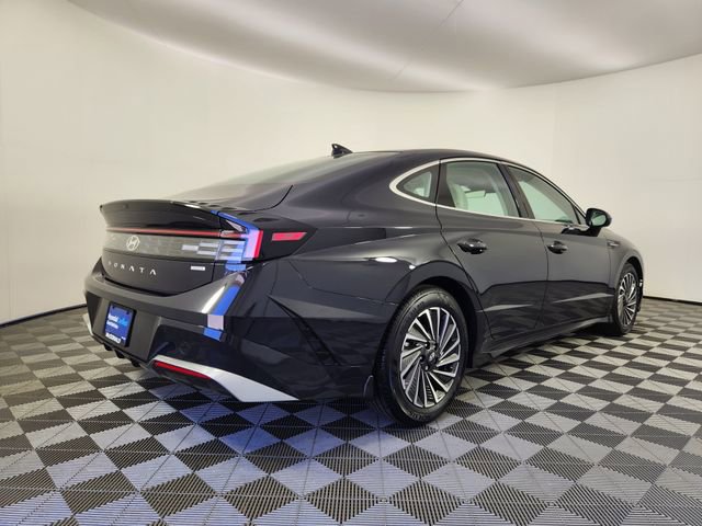 Certified 2025 Hyundai Sonata SEL FWD image 5