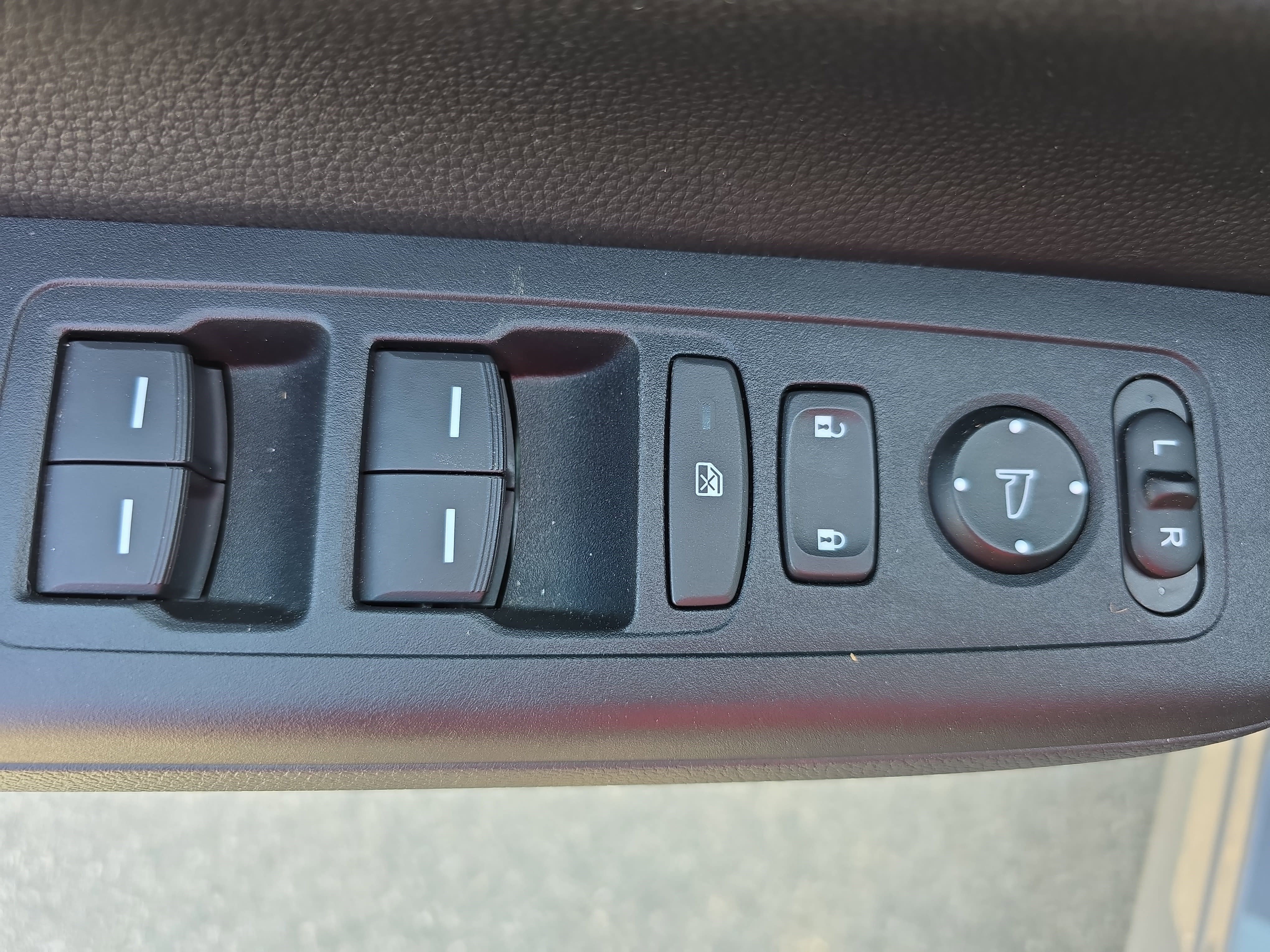 Used 2024 Honda CR-V Sport-L image 29