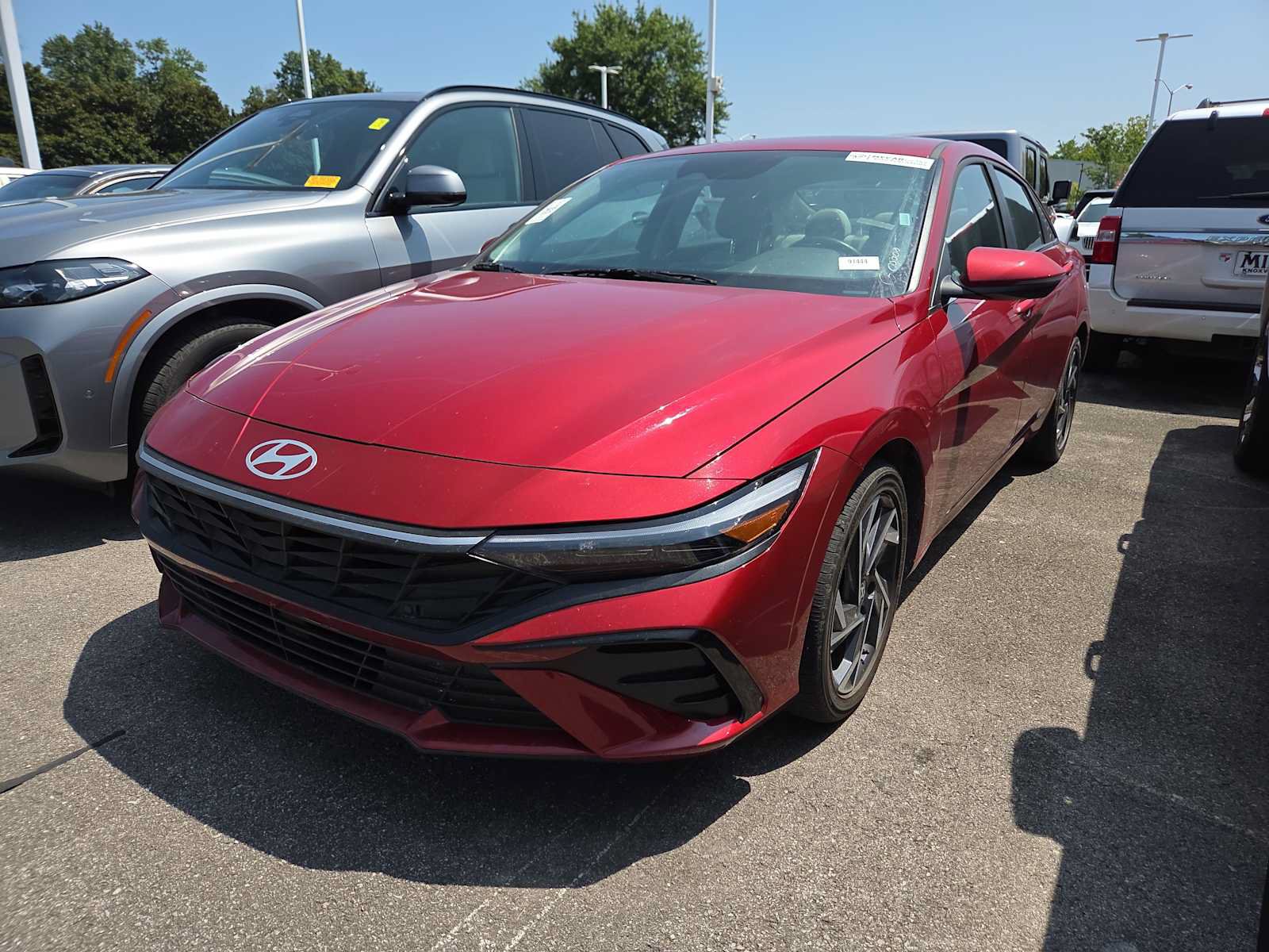 Used 2025 Hyundai Elantra Limited FWD image 7