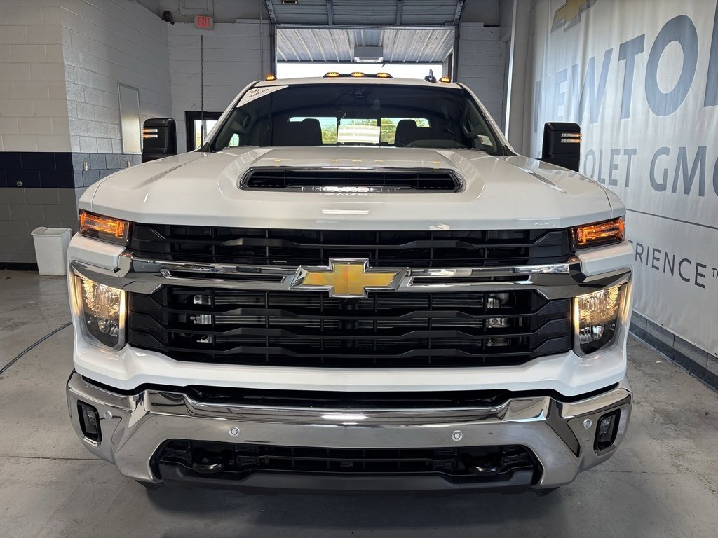 New 2026 Chevrolet Silverado 3500 LT w/ Safety Package image 34