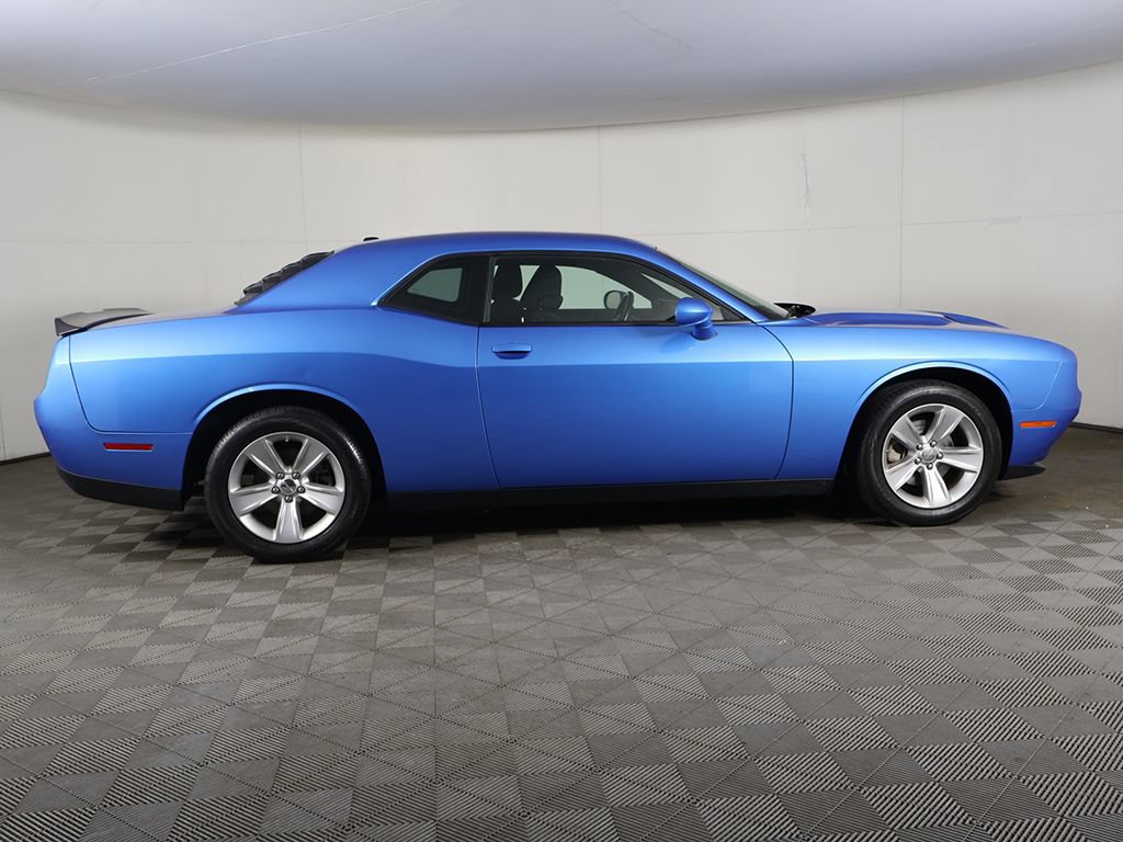 Used 2023 Dodge Challenger SXT RWD image 15