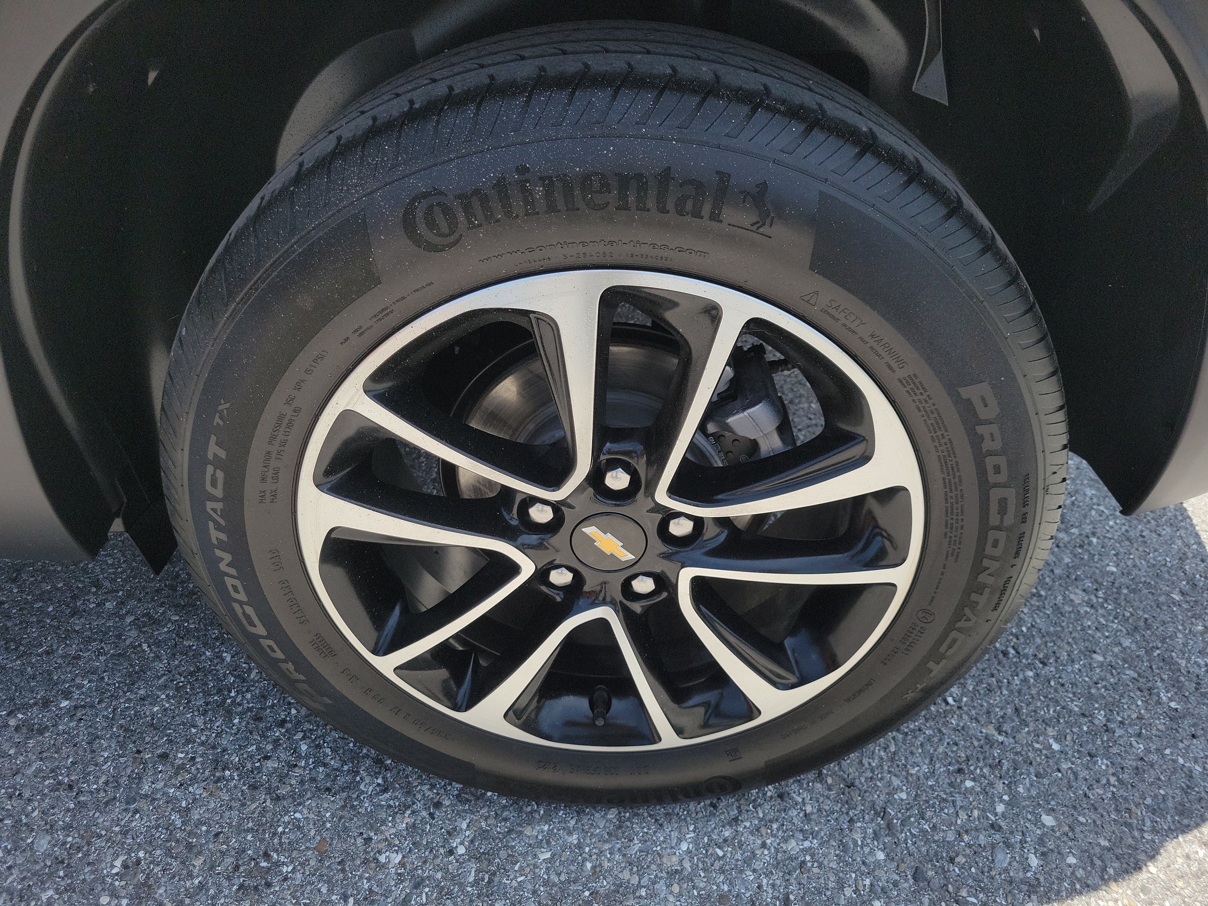 Certified 2024 Chevrolet TrailBlazer LT w/ Convenience Package FWD image 32