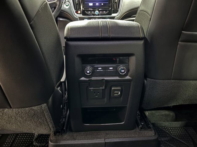 Used 2020 Chevrolet Traverse LT w/ LPO, Midnight Edition image 21