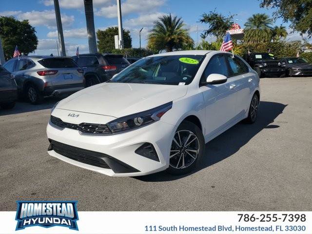 Used 2023 Kia Forte LXS w/ LXS Technology Package video 1