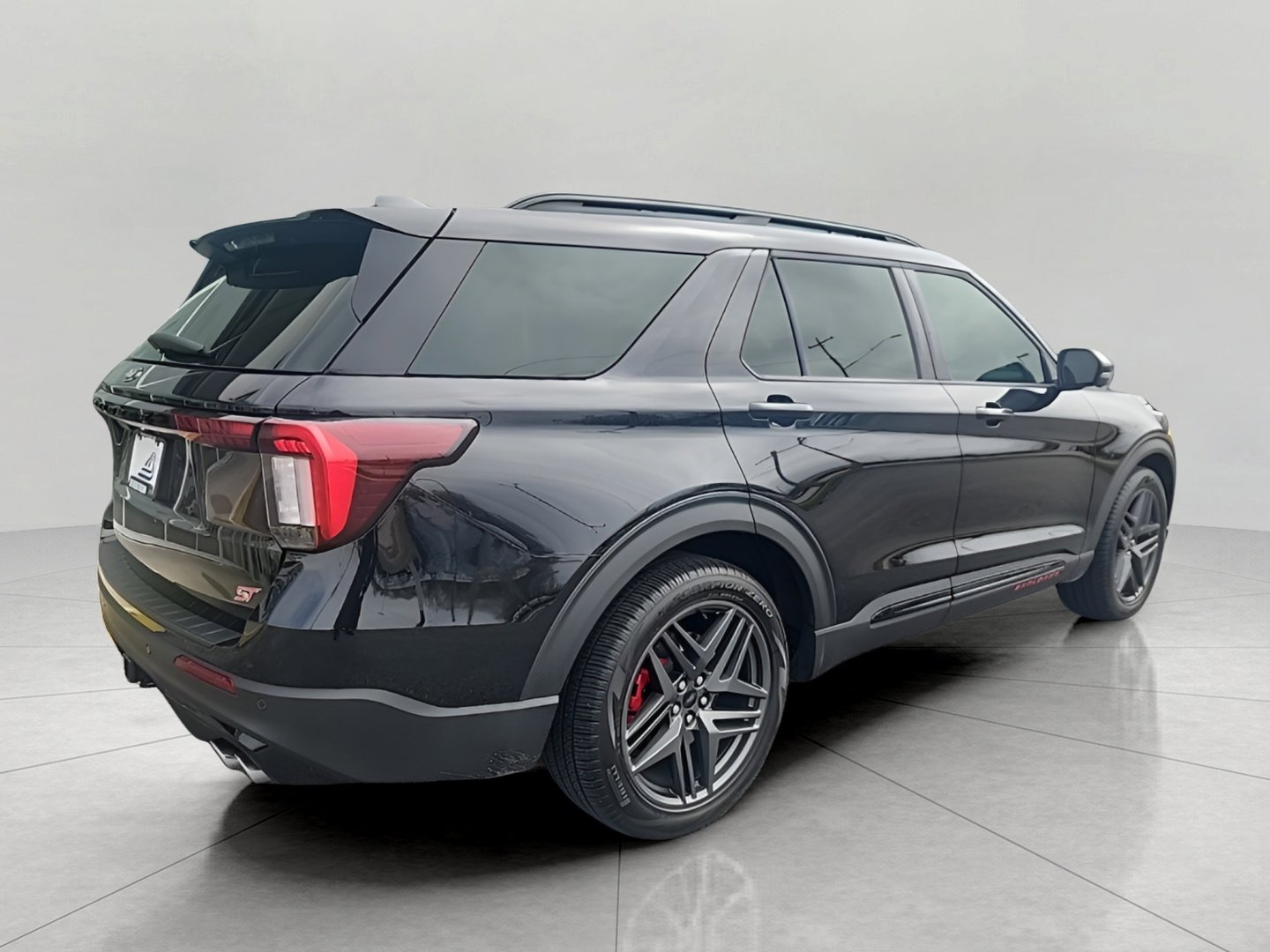 Certified 2026 Ford Explorer ST w/ Sun And Sound Package image 7