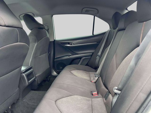 Used 2020 Toyota Camry LE image 12