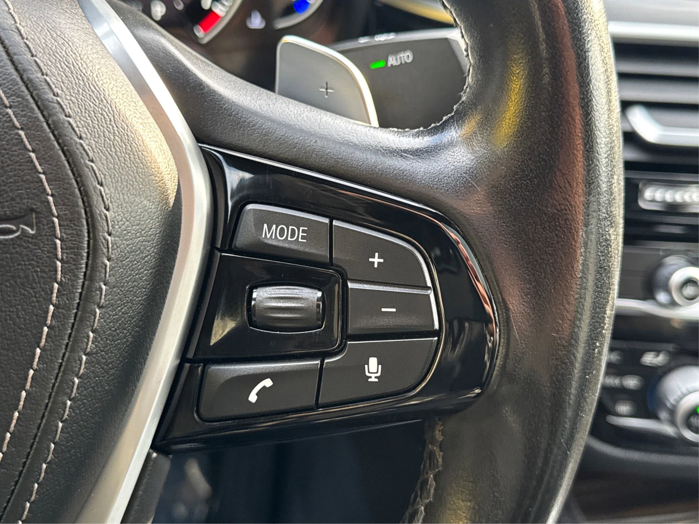 Used 2019 BMW 540i xDrive 540i xDrive Sedan 4D image 37