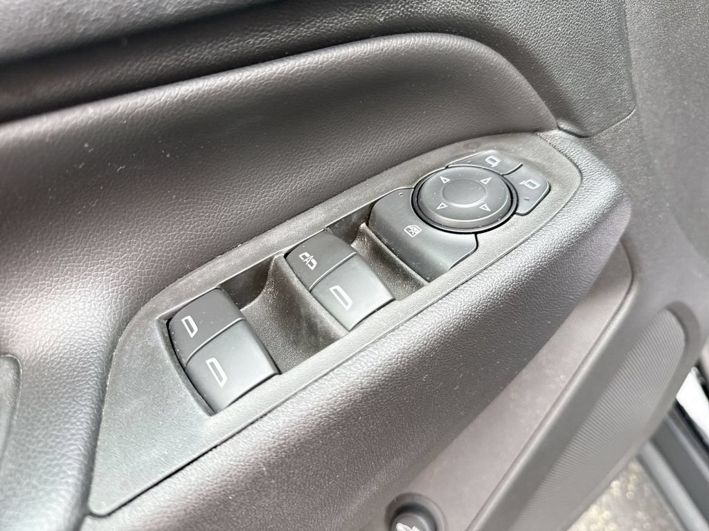 Used 2020 Chevrolet Equinox LT AWD/4WD image 13