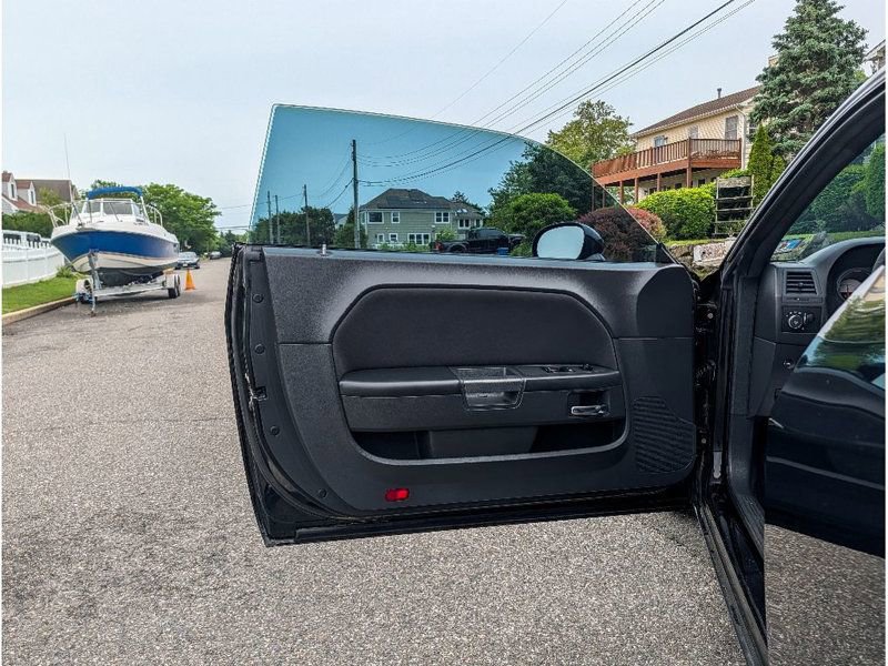 Used 2022 Dodge Challenger GT RWD image 9