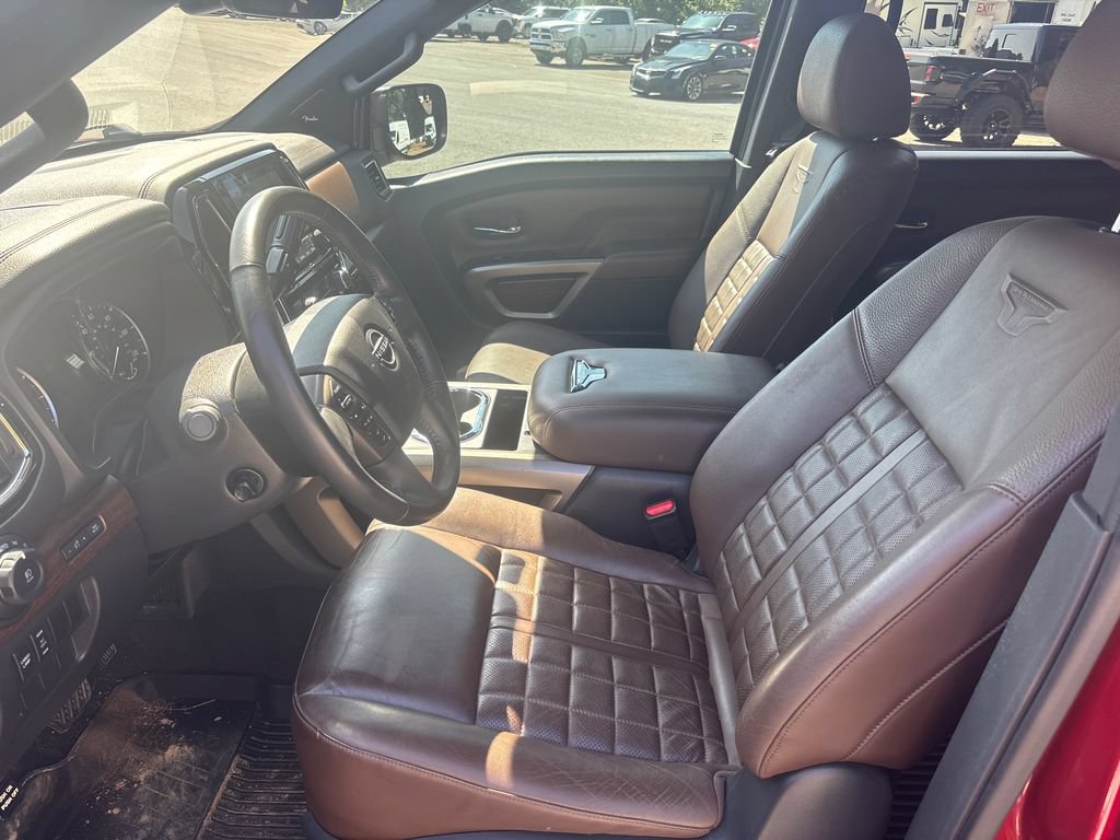 Used 2023 Nissan Titan Platinum Reserve w/ Moonroof Package AWD/4WD image 16