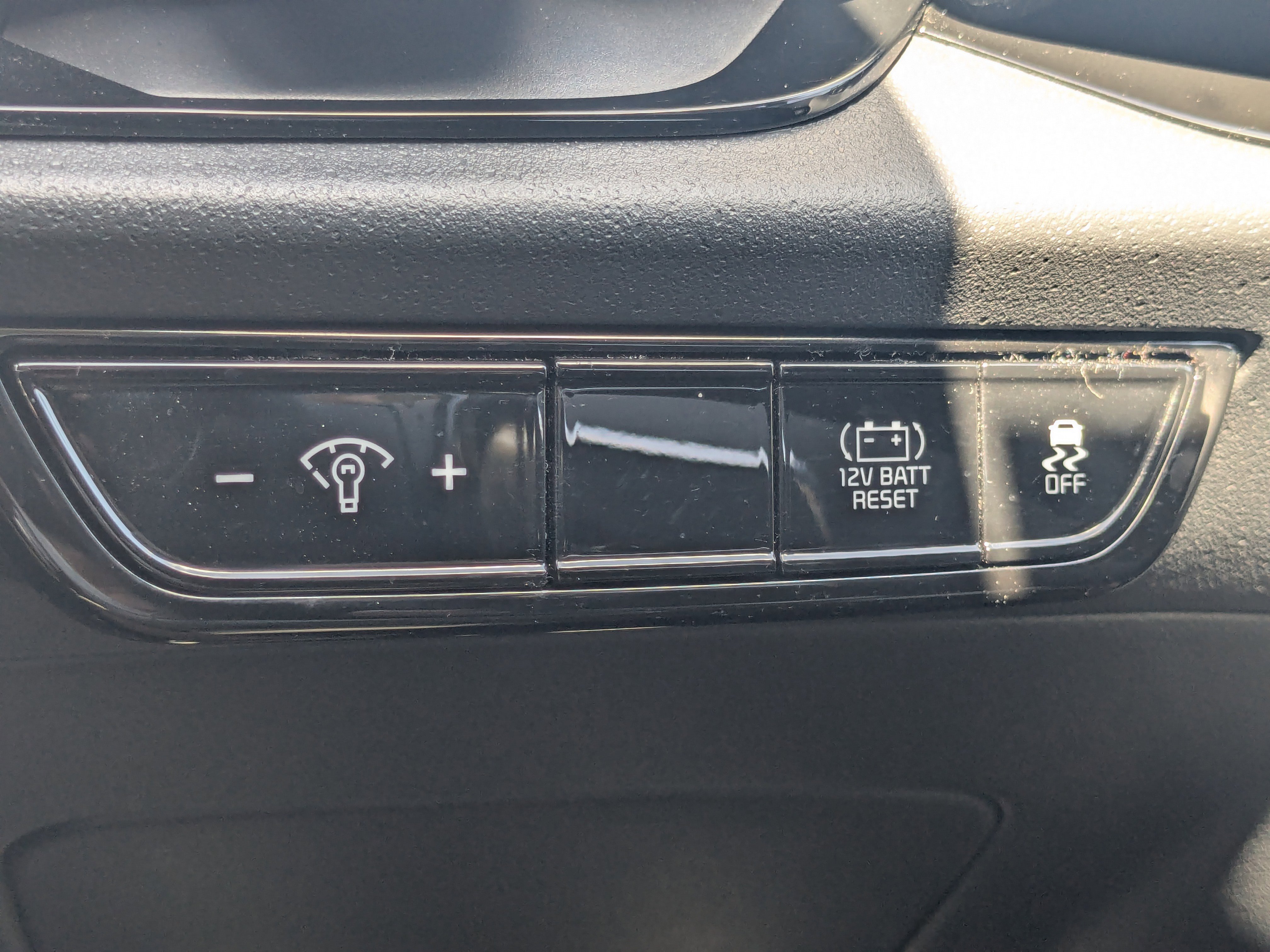 Certified 2024 Kia Niro EX FWD image 29