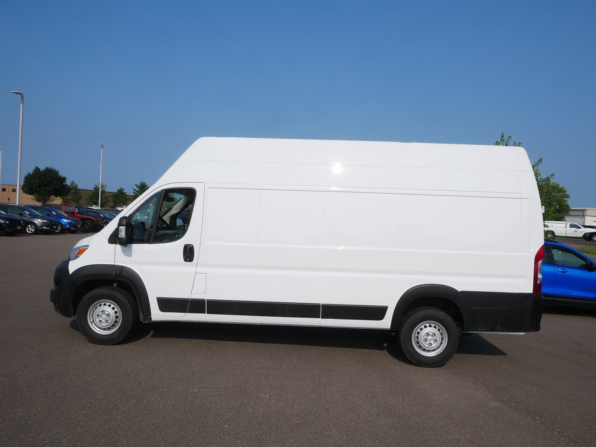 New 2025 RAM ProMaster 3500 w/ Premium Convenience Group video 2