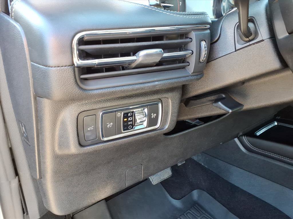 Used 2022 Lincoln Corsair AWD w/ Premium Package image 11