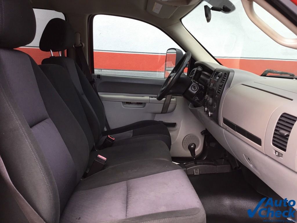 Used 2013 Chevrolet Silverado 3500 W/T w/ Snow Plow Prep Package image 39