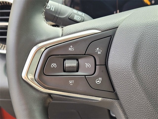 Used 2024 Chevrolet Trax ACTIV w/ Sunroof Package image 15