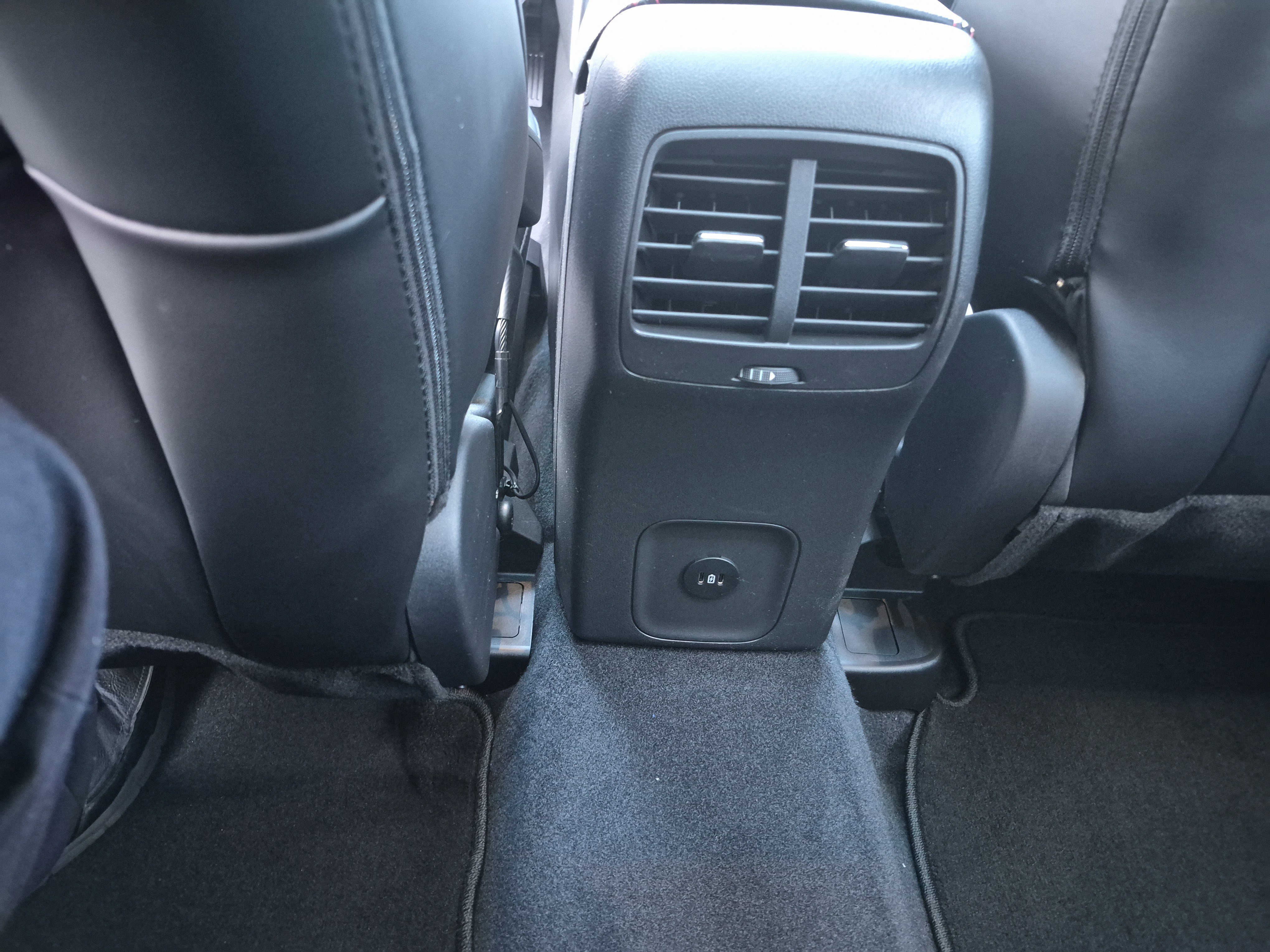 New 2026 Ford Escape ST-Line w/ Tech Pack #1 image 19