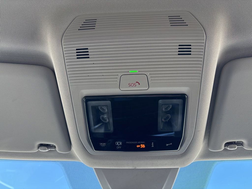 Used 2025 Volkswagen Atlas SE image 44