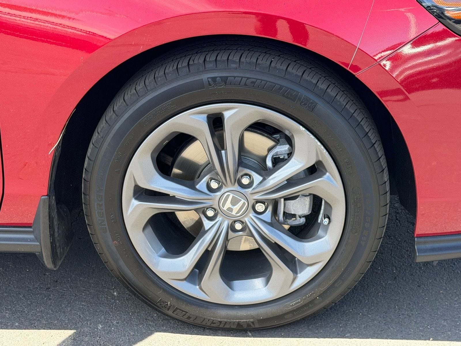 Used 2024 Honda Accord EX image 11