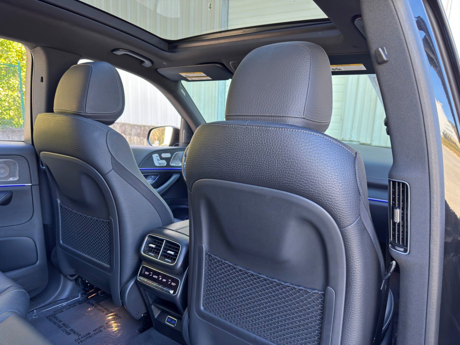 Used 2025 Mercedes-Benz GLS 580 4MATIC image 45