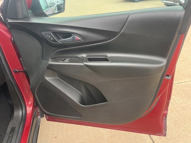 Used 2020 Chevrolet Equinox LT image 52