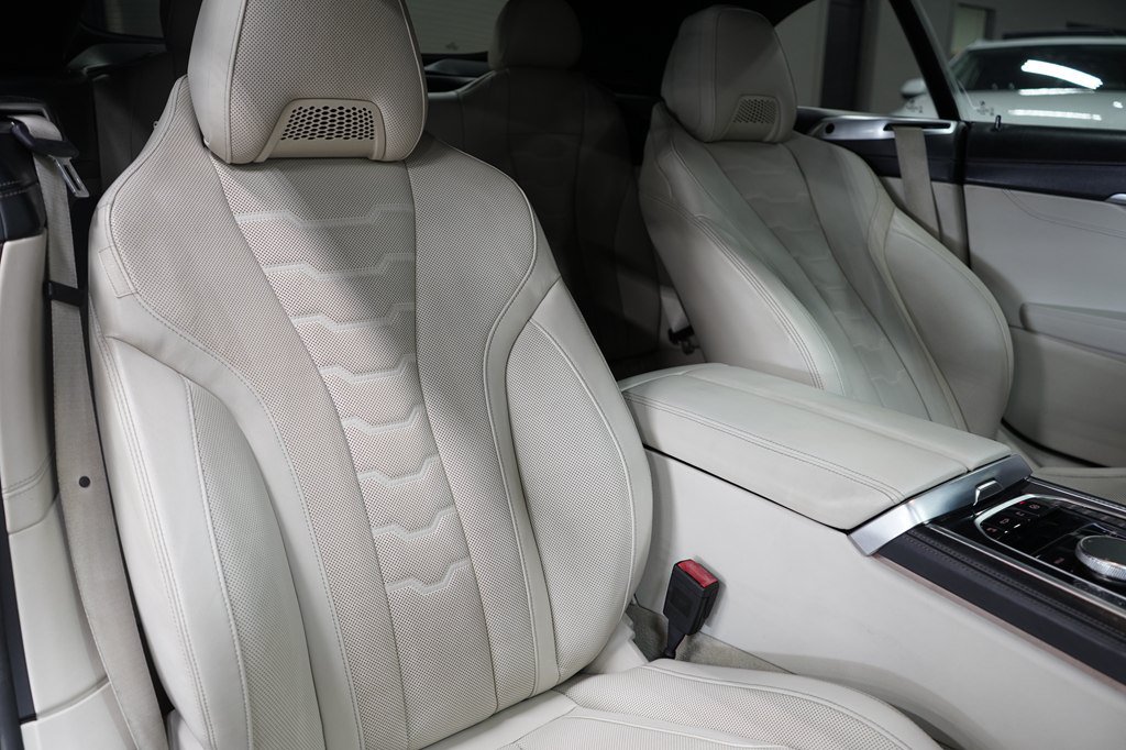Used 2020 BMW 840i Convertible w/ M Sport Package RWD image 18