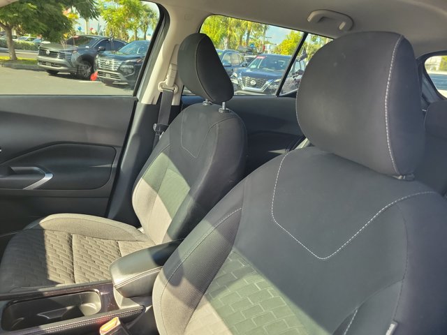 Certified 2023 Nissan Kicks SV FWD image 18