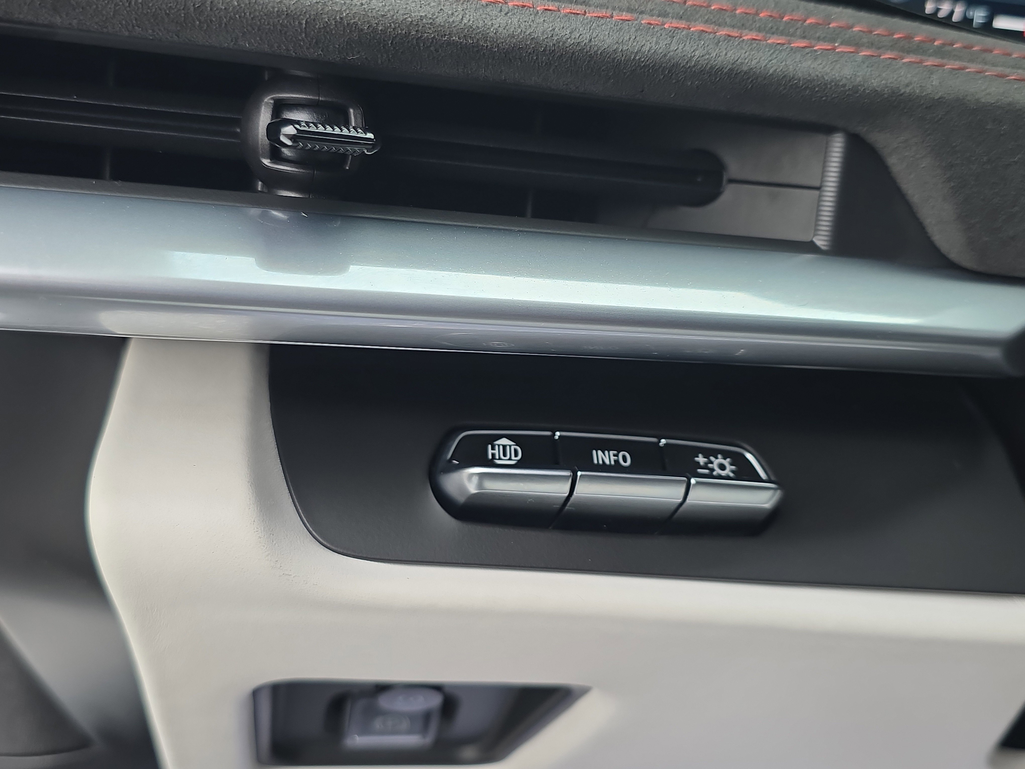 Used 2023 Chevrolet Corvette Z06 image 24