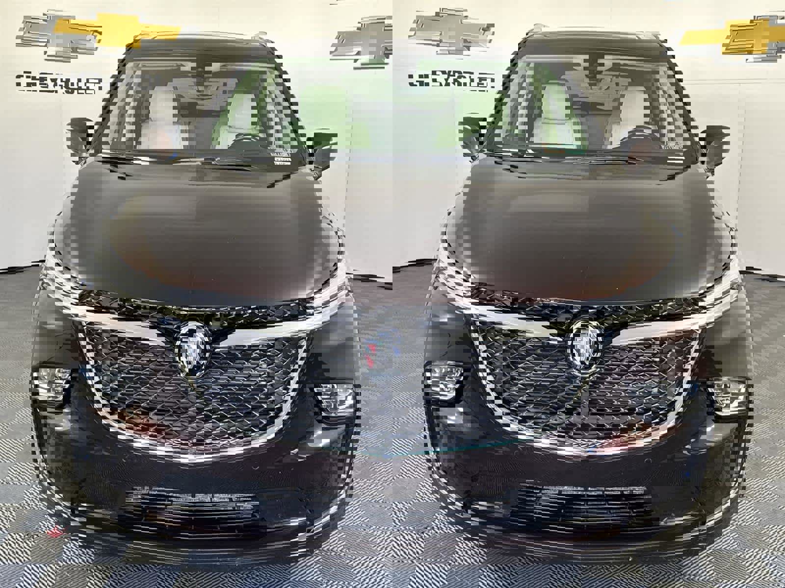 Used 2022 Buick Enclave Avenir w/ Avenir Technology Package image 8