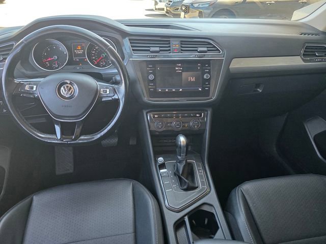 Used 2018 Volkswagen Tiguan SE FWD image 11