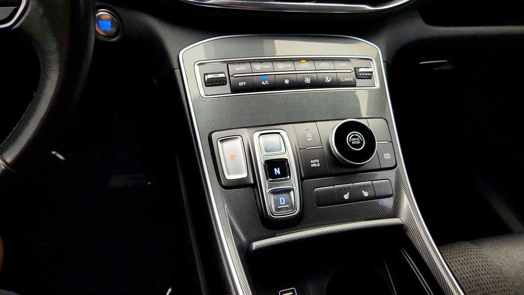 Used 2021 Hyundai Santa Fe SEL w/ Convenience Package FWD image 17